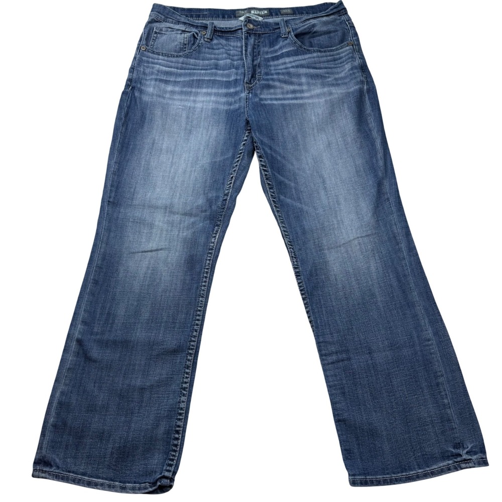 BKE Tyler Straight Leg Jeans Mens 36S Medium Wash Stretch Denim Blue Pants